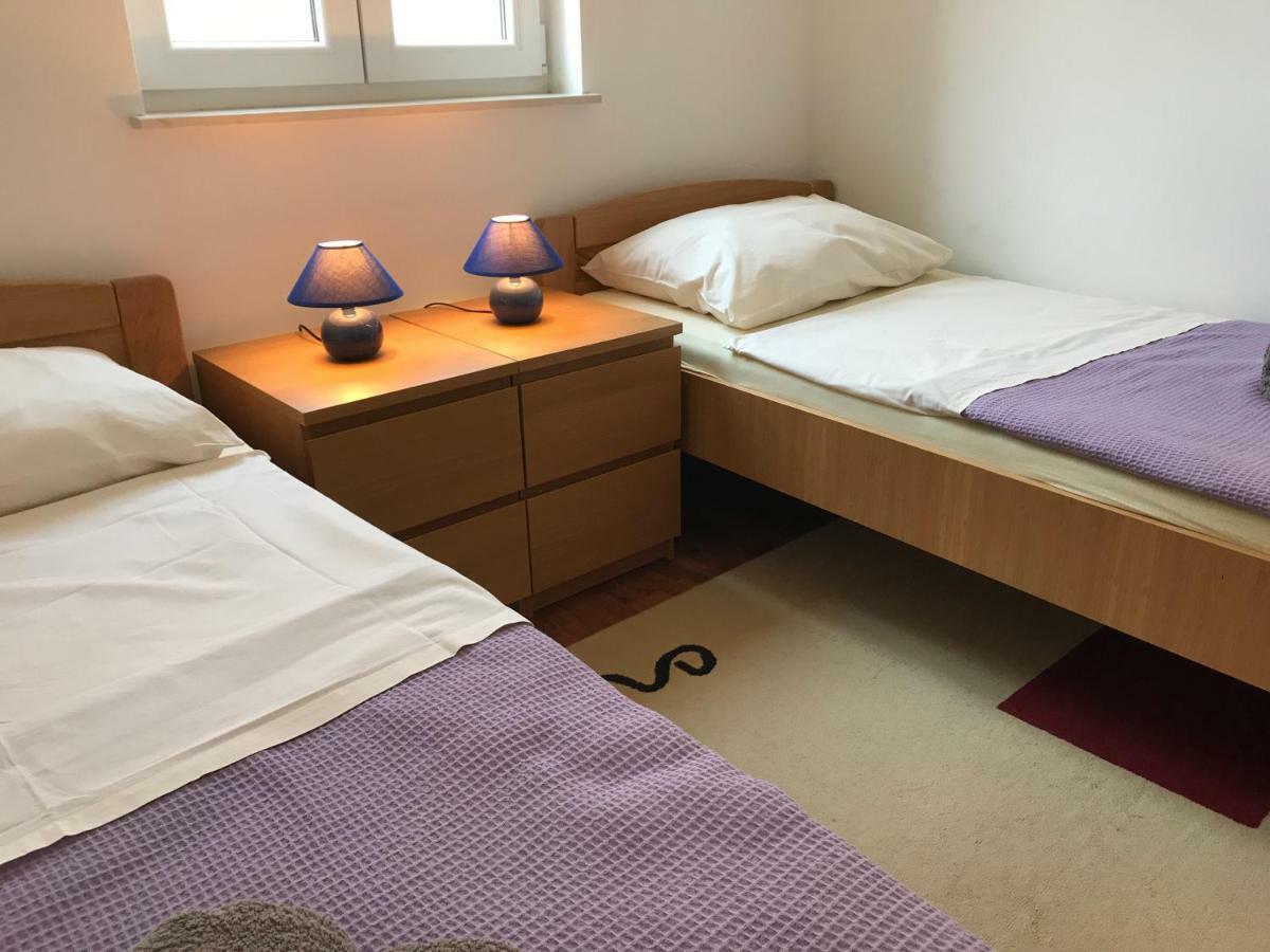 Apartmani Marija Klimno B Ngoại thất bức ảnh