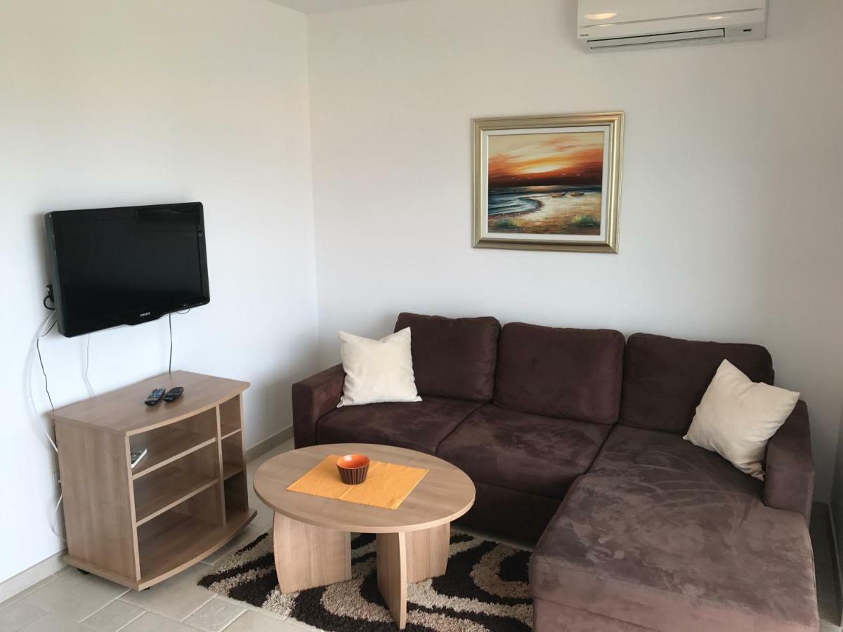 Apartmani Marija Klimno B Ngoại thất bức ảnh