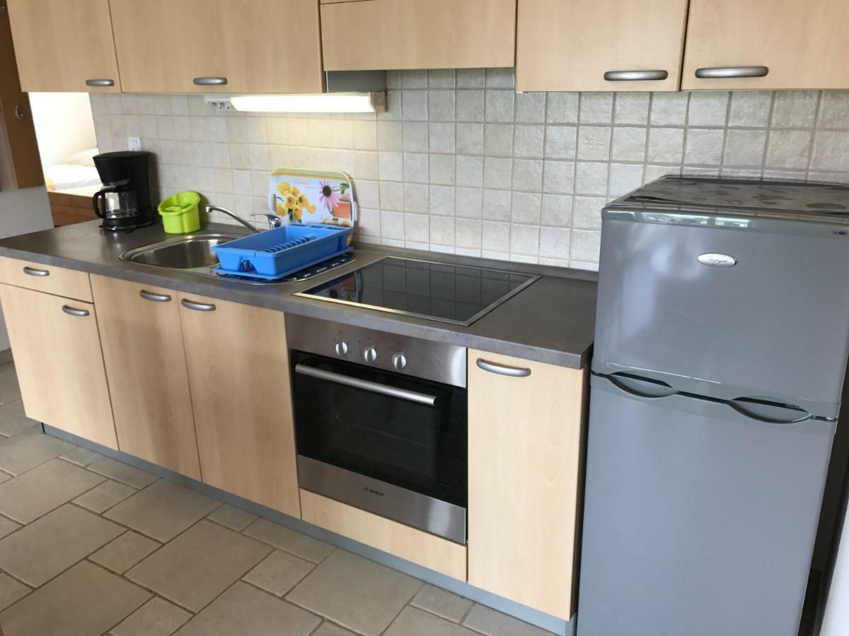 Apartmani Marija Klimno B Ngoại thất bức ảnh